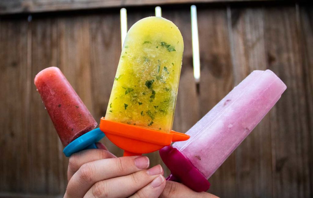 Homemade Ice Pop Recipes EasytoMake Ice Pops